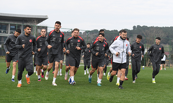 �mit Mill� Tak�m, H�rvatistan Ma�� Haz�rl�klar�n� S�rd�r�yor