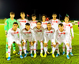 U17s lost against Italy: 4-0