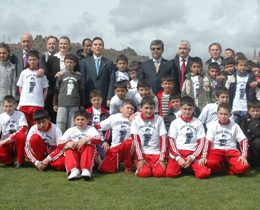 Afyonkarahisar Polis Amca Turnuvas balad
