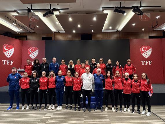 Orjinal boyutlar� i�in t�klay�n�z