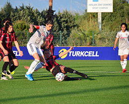 Turkcell Kadın Futbol Liginde finalistlerin karnesi
