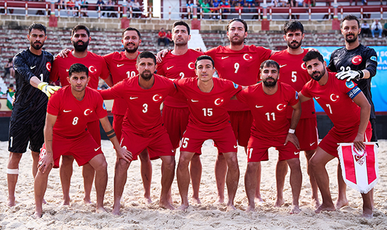 Plaj Futbolu Mill Takmmz, Almanya Karsnda
