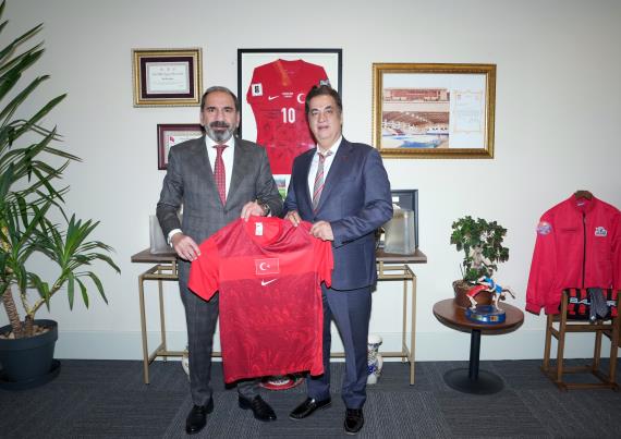 Orjinal boyutlar� i�in t�klay�n�z