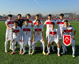 U15 Mill� Tak�m��n�n Macaristan Ma�� Aday Kadrosu A��kland�