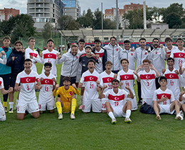 U15 Mill Takmmz, UEFA Geliim Turnuvasnda Belarusu 3-2 Yendi
