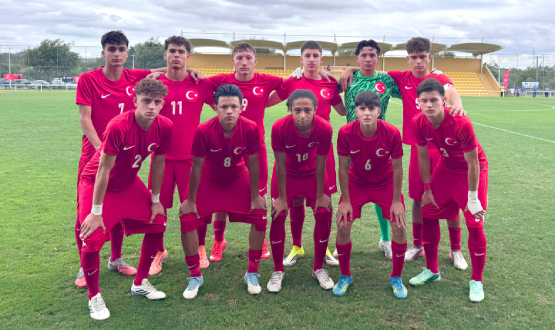 U16 Mill� Tak�m�m�z, Danimarka Kar��s�nda