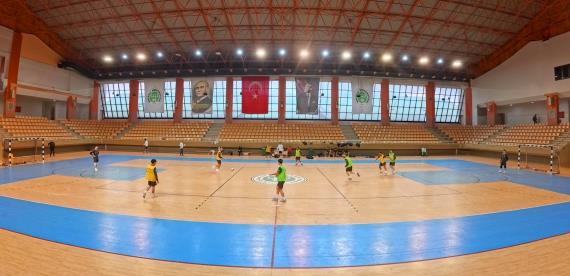 Orjinal boyutlar� i�in t�klay�n�z