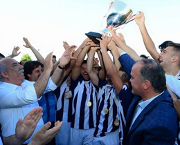 U19 Trkiye ampiyonasn zmirspor kazand