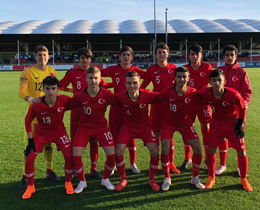 U15s lost against England: 7-2