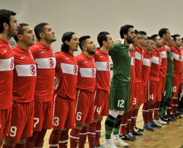 Futsal Milli Takmnn hazrlk kamp aday kadrosu akland