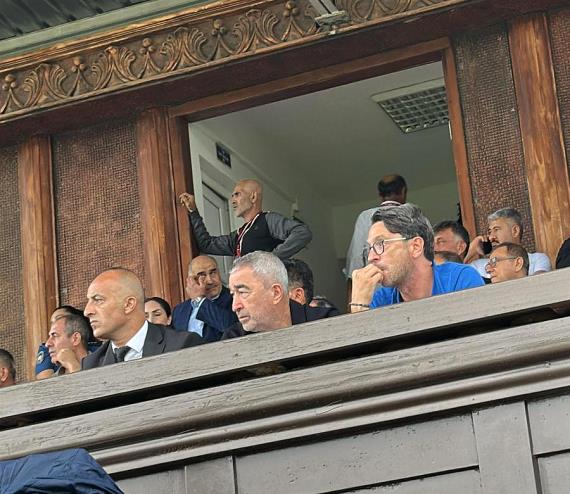 Orjinal boyutlar iin tklaynz