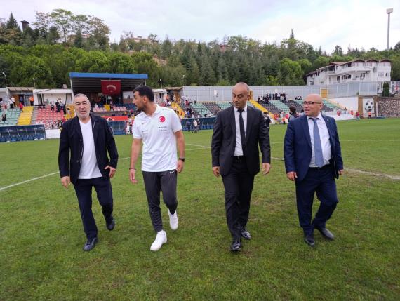 Orjinal boyutlar iin tklaynz