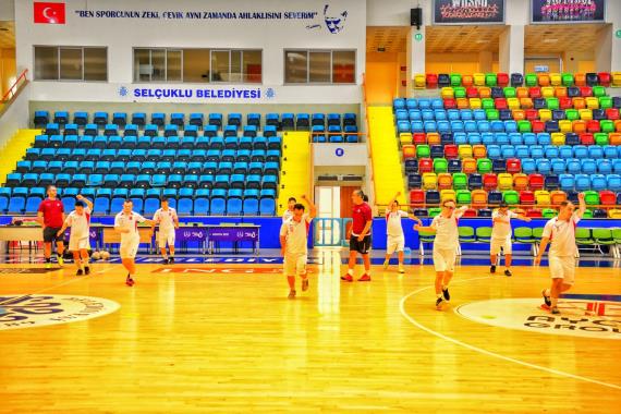 Orjinal boyutlar iin tklaynz