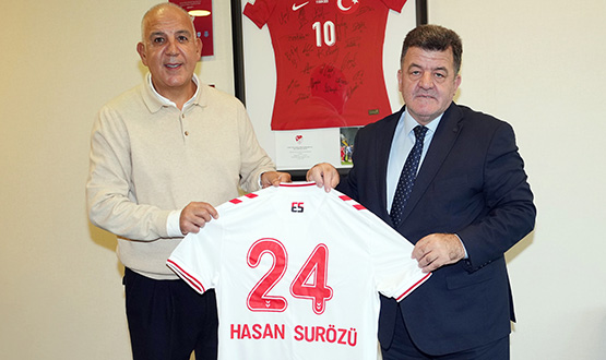 Alaattin Yavuz G&uuml;ne�'ten Hasan Sur&ouml;z&uuml;'ne Ziyaret