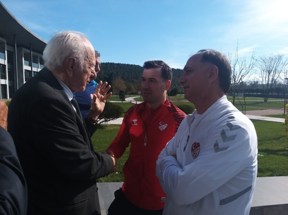 Orjinal boyutlar iin tklaynz