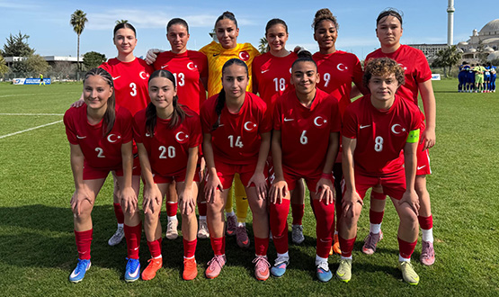 U19 Kad�n Mill� Tak�m�m�z, �zbekistan'� 3-1 Yendi