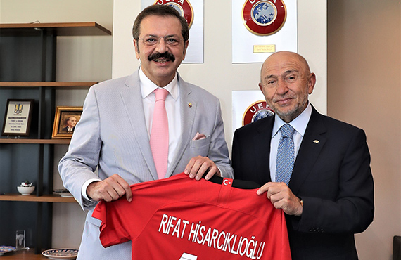 TOBB Bakan Hisarcklolu'ndan Nihat zdemir'e ziyaret
