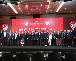 Sezonun ilk Fair Play/Adil Oyun dlleri trenle sahiplerini buldu