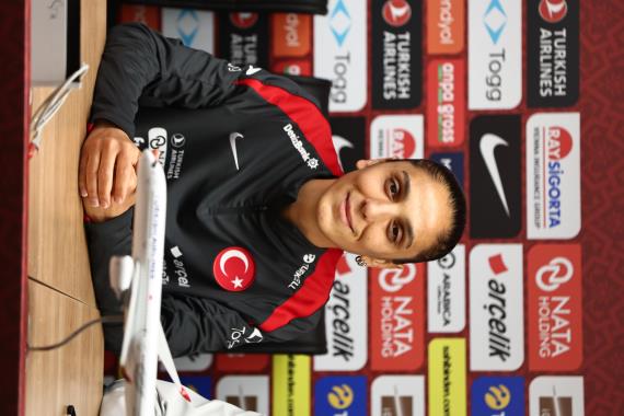 Orjinal boyutlar� i�in t�klay�n�z