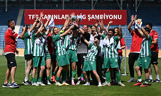 Afyonkarahisar Anadolu Gc Spor, TFF Kadnlar 2. Ligi'ne Ykseldi