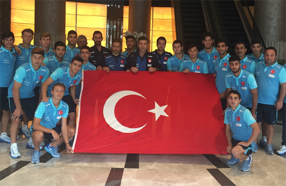 U19 Milliler, Zafer Bayram'n kutlad