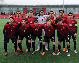 U16s beat Moldova: 1-0