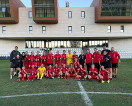 U15 K�z Mill� Tak�m�m�z, Moldova�y� 6-0 Ma�lup Etti