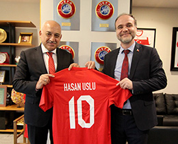 Hasan Uslu, Bakan Mehmet Bykekiyi Ziyaret Etti