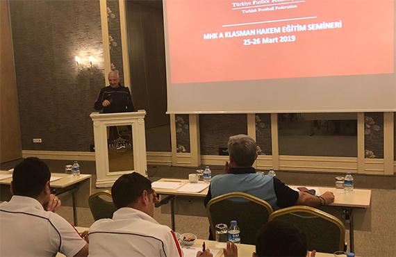 A Klasman Hakemleri Eitim ve VAR Semineri balad