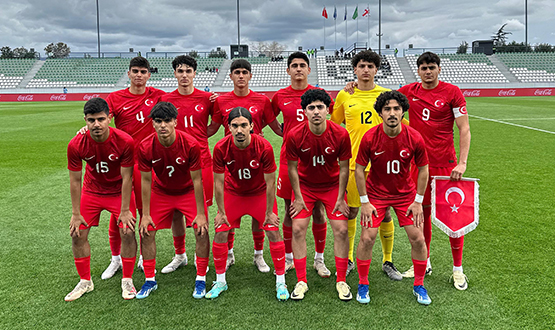 U17 Mill Takmmz, Grcistan'a 3-1 Yenildi