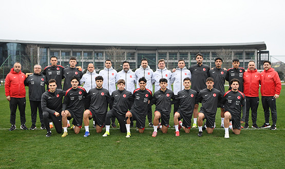 U19 Mill� Tak�m�m�z, �al��malar�na Riva'da Ba�lad�