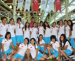 Siirt Kadn Futbol Takmnn stanbul kamp sona erdi