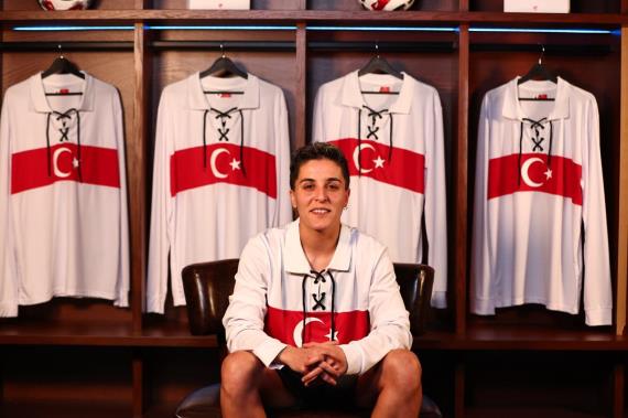 Orjinal boyutlar� i�in t�klay�n�z