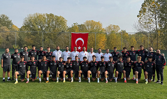 U17 Mill Takmmz, Eleme Turu Malar Hazrlklarna Sakarya'da Balad