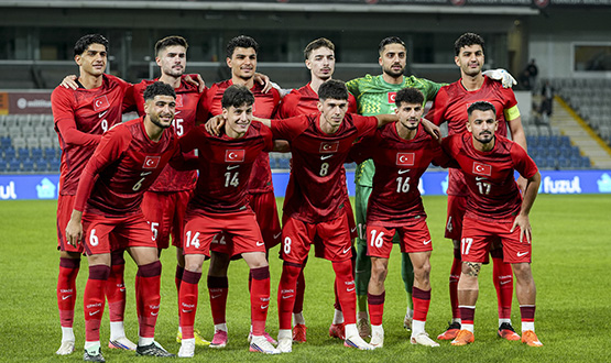 &Uuml;mit Mill&icirc; Tak�m�m�z, Macaristan ile 0-0 Berabere Kald�