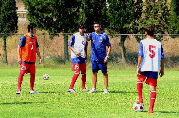 Orjinal boyutlar� i�in t�klay�n�z