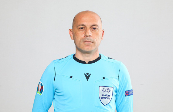 Cüneyt Çakr'dan Teekkür Mesaj