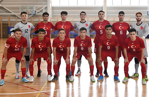 Futsal U19 Milli Takm, Slovenya'ya 5-3 malup oldu