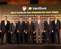 Vak�fBank, Mill� Tak�mlar�m�z�n Ana Sponsoru Oldu