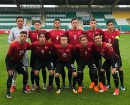 U17 Milli Takm, rlanda Cumhuriyetine 4-1 yenildi