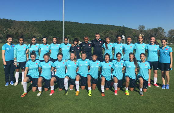 U19 Kadn Milliler, Slovakya'da
