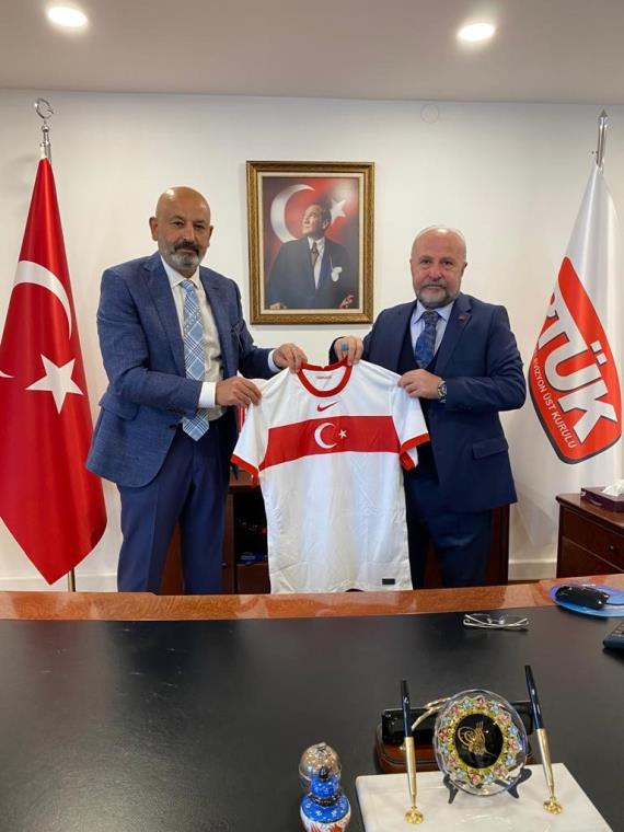 Orjinal boyutlar iin tklaynz