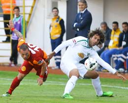 Akhisar Belediyespor 2-1 Galatasaray