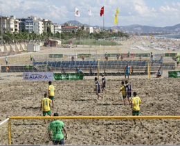 Garanti Plaj Futbolu Ligi Sper Finallerinde eyrek finalistler belli oldu