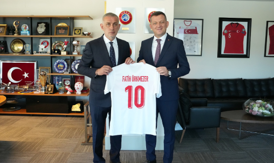 Fatih rkmezer, TFF Bakan Hacosmanolu'nu Ziyaret Etti