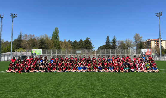 U15 K�z Mill� Tak�m Bursa ve Kayseri B�lge Se�meleri Tamamland�