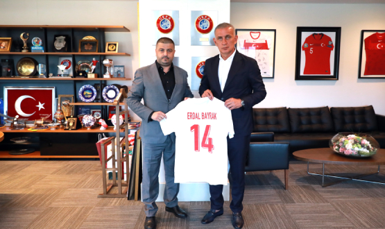 Boluspor Bakan Erdal Bayrak'tan TFF Bakan Hacosmanolu'na Ziyaret