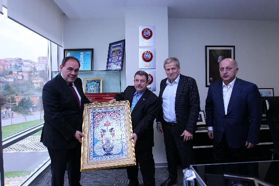 Orjinal boyutlar iin tklaynz