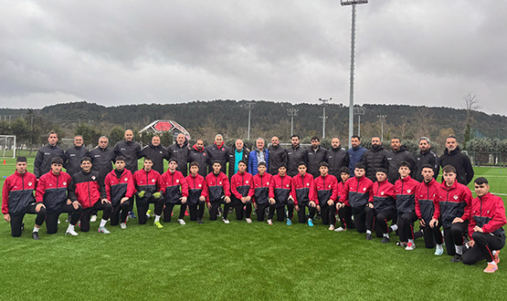 UEFA Kaleci B Lisans� Antren�r E�itimi Tamamland�