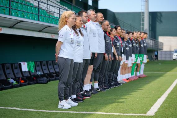 Orjinal boyutlar� i�in t�klay�n�z